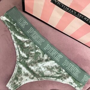 New VS Pink Logo Thong with Thick Waistband Large